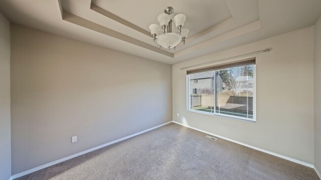 Building Photo - 4 Bed 2.5 Bath - Small Pet Friendly - Large Backyard - NAS Whidbey