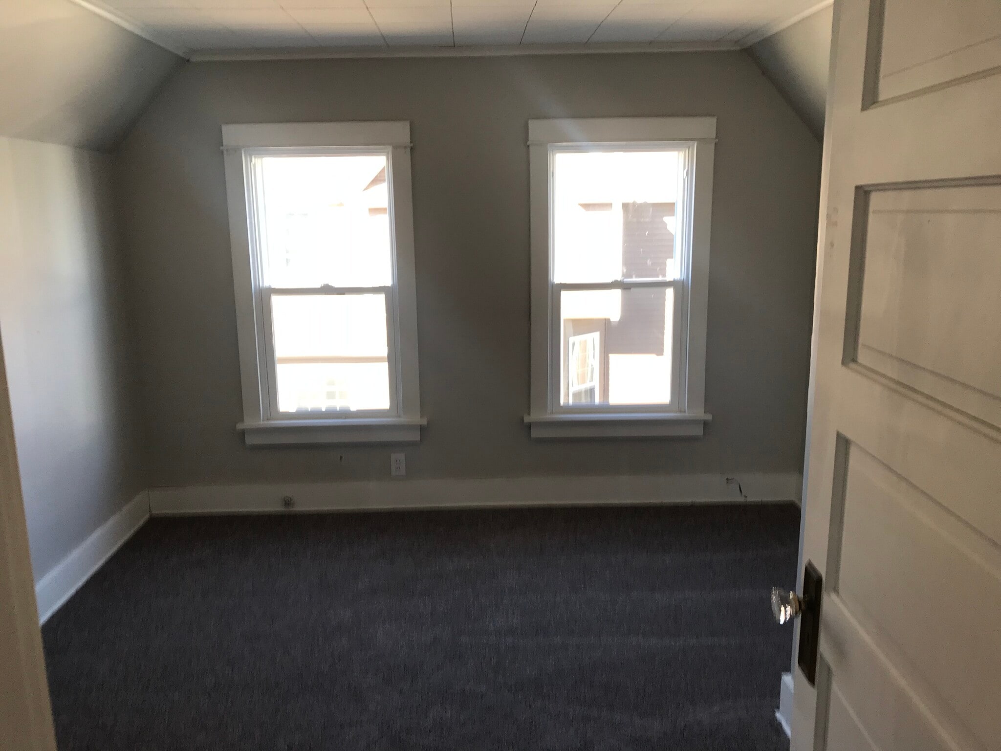 Building Photo - 1320 25th St