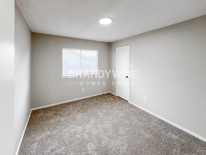 Building Photo - 5505 Key Bend