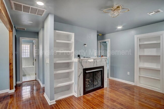 Building Photo - 1908 Sheffield Rd