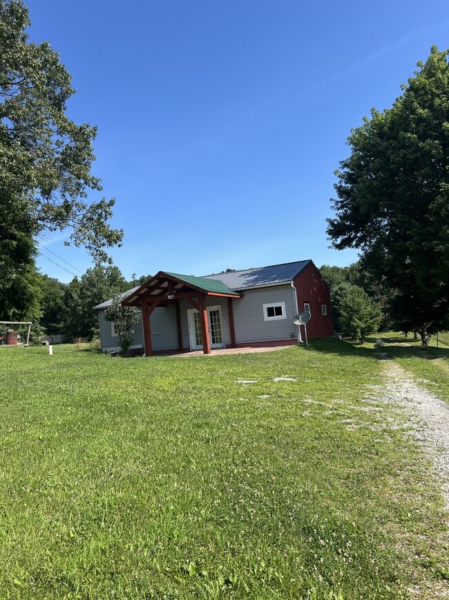 Building Photo - 12797 OH-39