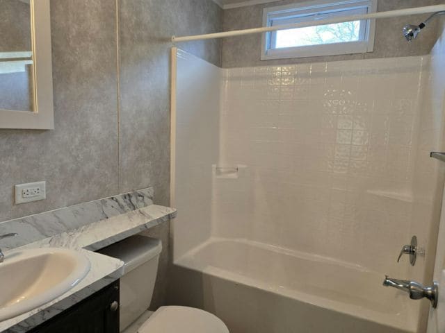 Building Photo - 454 Warbler Ln