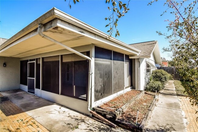 Building Photo - 7652 Atherton Ave