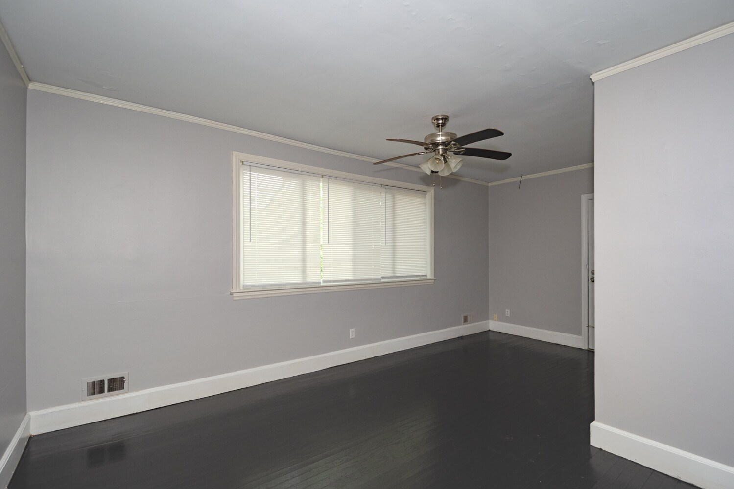 Building Photo - 1313 Hamrick St