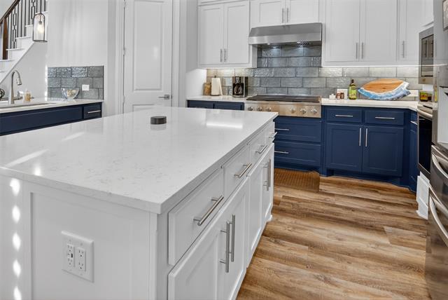 Building Photo - 14521 Walsh Ave