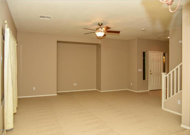 Building Photo - 1428 E Hopkins Rd