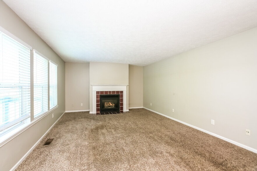 Building Photo - 5928 Keensburg Dr