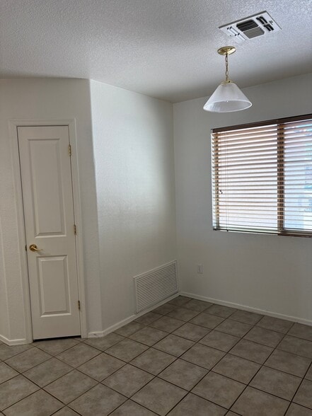 Building Photo - 6680 W Brightwater Way