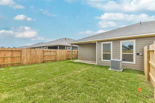 Building Photo - 25105 Pacific Wren Dr