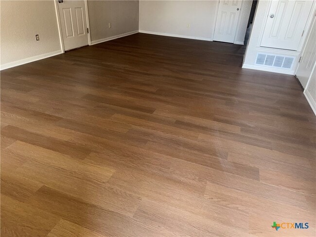 Building Photo - 4903 John David Dr