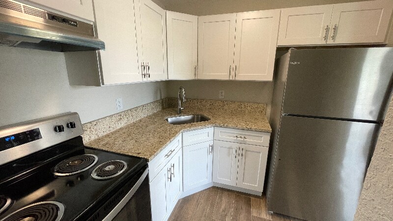 Building Photo - 3570 Montante Blvd