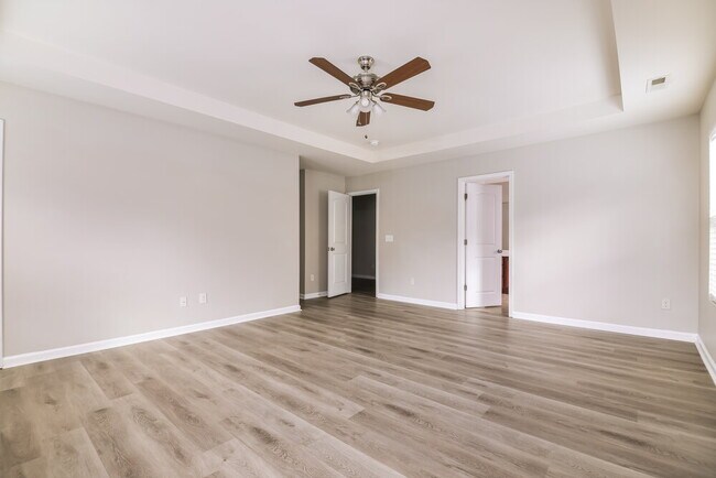 Building Photo - 807 Ballast Dr