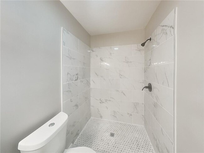 Building Photo - 1439 Westmont Rd SW