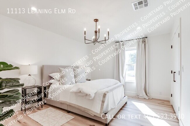 Building Photo - 11113 Leaning Elm Rd