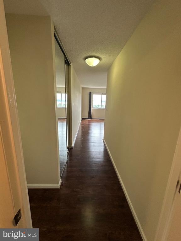Building Photo - 5903 Mt Eagle Dr