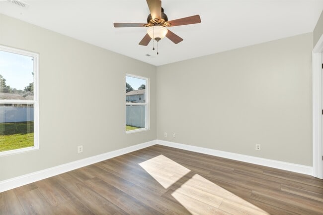 Building Photo - 4008 Scarlet Oak Ct