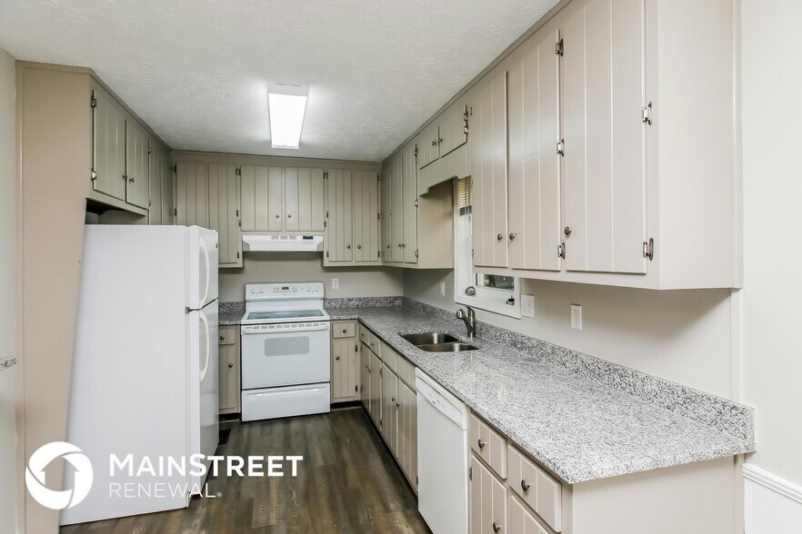 Building Photo - 185 Heritage Way