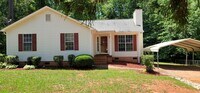 Building Photo - 11 Silver Spur Ct
