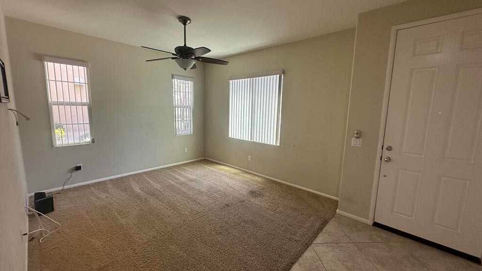 Building Photo - 31757 Paseo Peonia