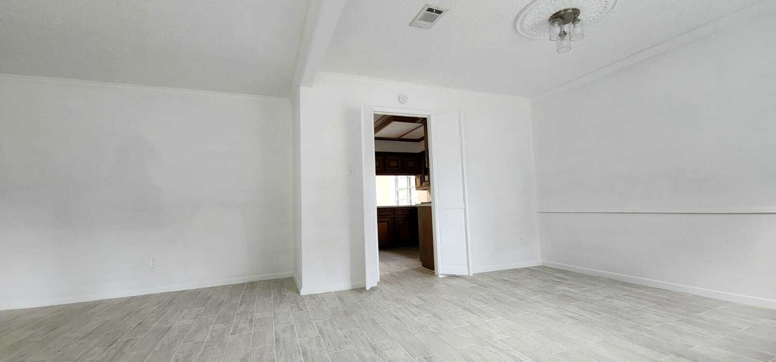 Building Photo - 5727 Arbor Vitae Dr