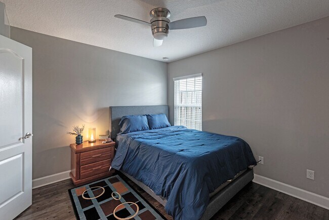 Building Photo - 53737 Carrington Dr