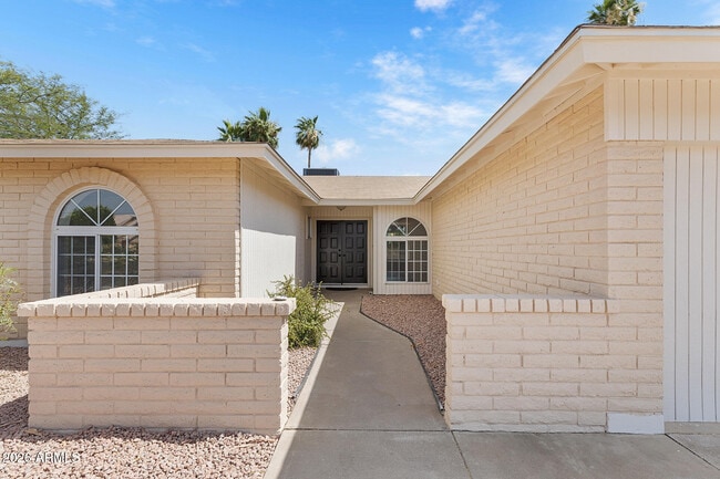 Building Photo - 4503 W Bryce Ln