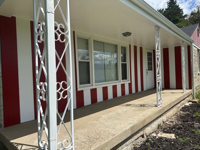 Primary Photo - Will go fast! 3 BED house across from Memo...