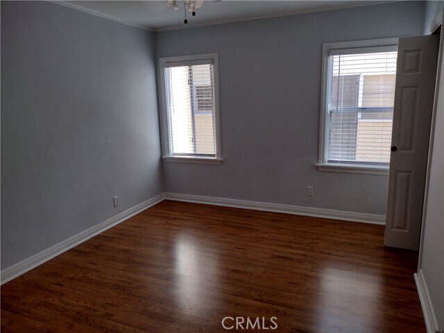 Building Photo - 1629 Cota Ave