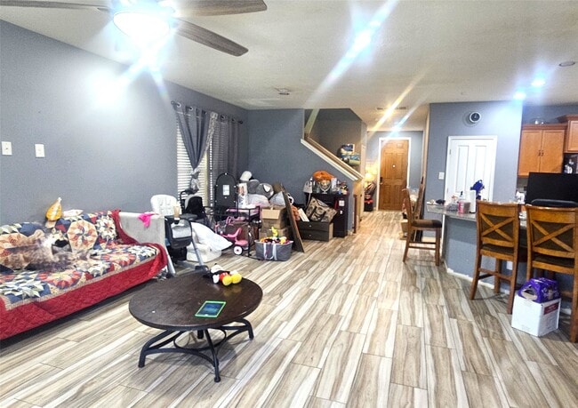 Building Photo - 15623 Harris Canyon Ln