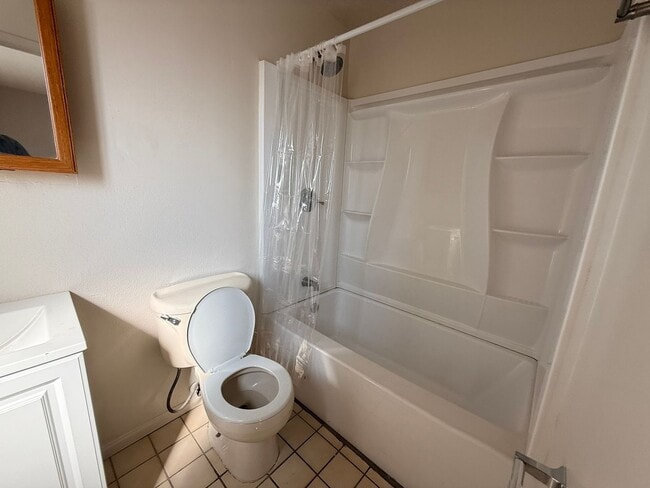 Building Photo - East Erna Avenue