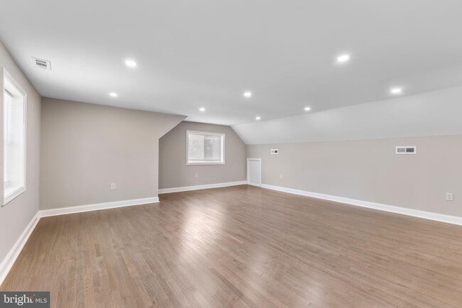 Building Photo - 3213 Greencastle Rd