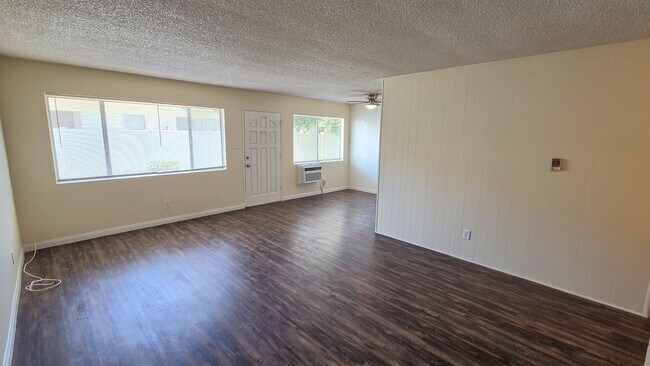 Building Photo - w510