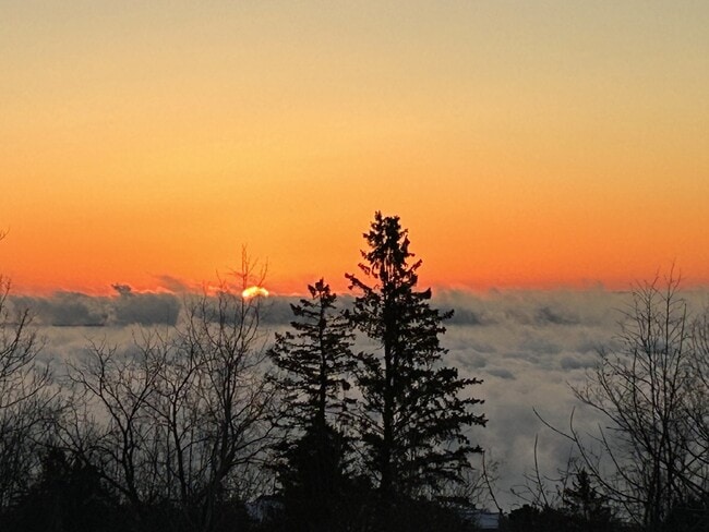 Building Photo - Experience life on Duluth's legendary Skyline Parkway with breathtaking views of Lake Superior an...
