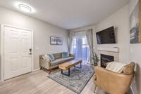Building Photo - fully furnished, 1 bed, 1 bath condo in ga...