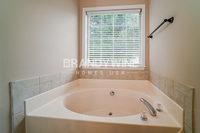 Building Photo - 200 Masters Way