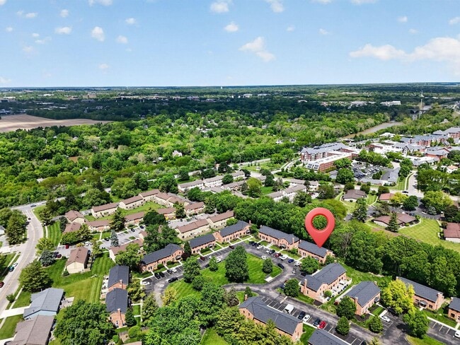 Building Photo - 6462 Brookedge Ct