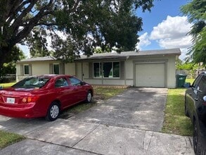 Building Photo - 7352 SW 134th Pl