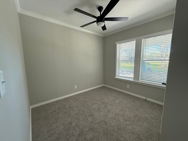 Building Photo - 7197A Holyoke Ct