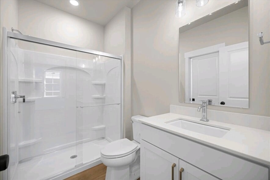 Building Photo - 6108 Northstead Ave