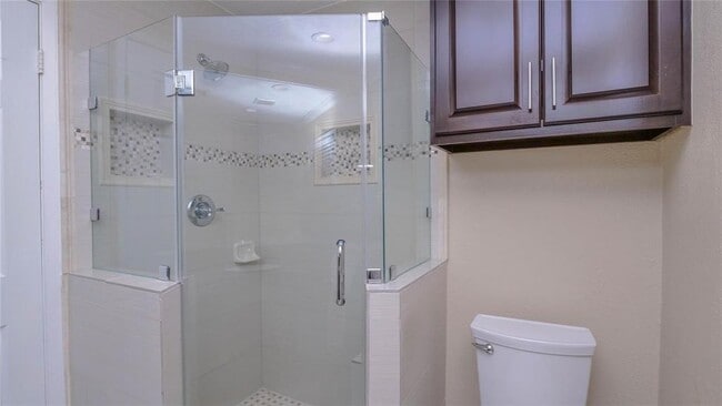 Building Photo - 3018 Wagon Trail Dr