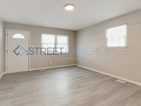 Building Photo - 416 Walnut St