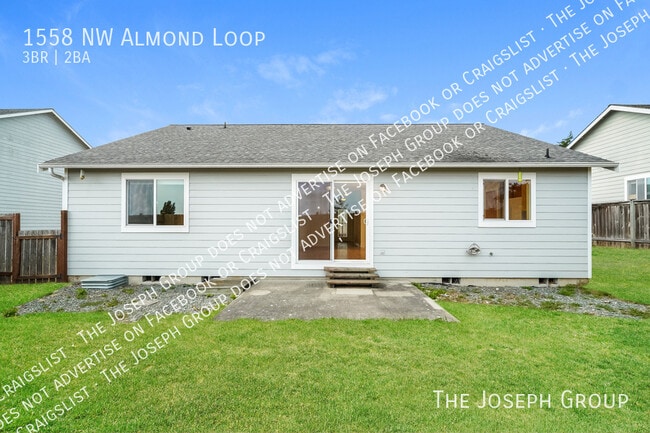Building Photo - 1558 NW Almond Loop