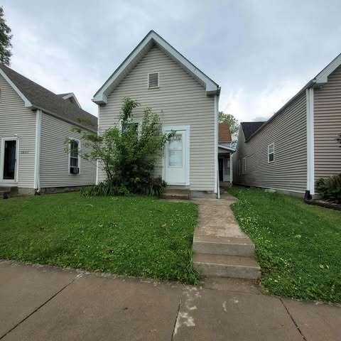 Primary Photo - 2027 E Oak St