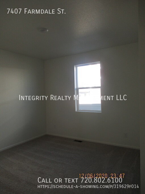 Building Photo - 7407 Farmdale St