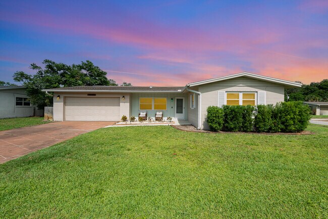 Primary Photo - 4885 Santa Rosa Ave
