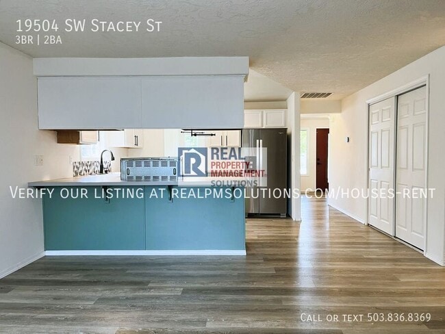 Building Photo - 19504 SW Stacey St