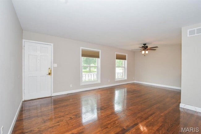 Building Photo - 7359 Balson Ave