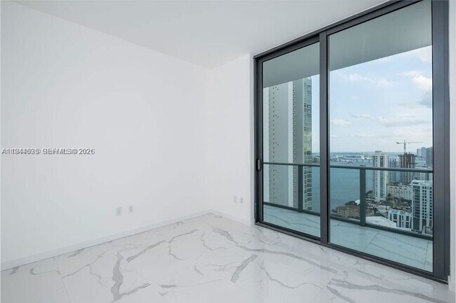 Building Photo - 480 NE 31st St