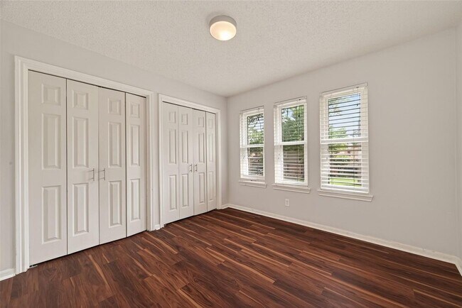 Building Photo - 14507 Ravenhurst Ln
