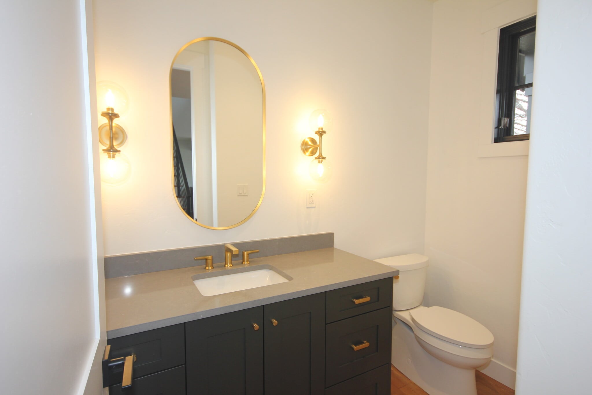 Building Photo - 1023 Creekview Dr